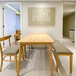 Best Deal And Strategic 2Br Marquis De Lafayette Apartment By Travelio