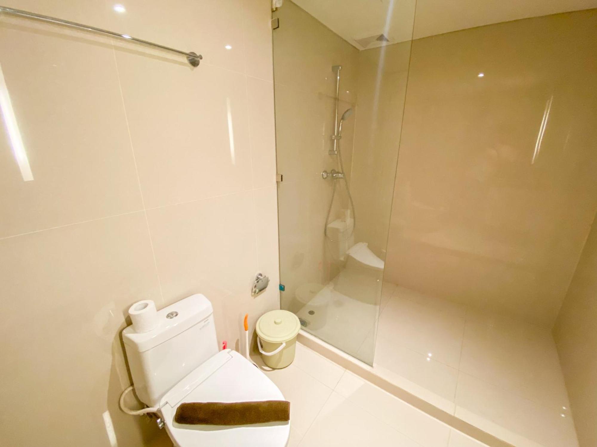 And Strategic 2br Marquis De Lafayette By Travelio Semarang